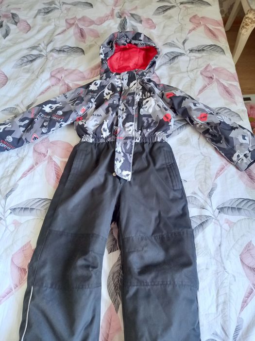Продаётся комбинезон Reike