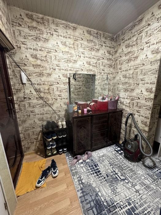 Продаётся на Авиасозлар-2 (1в2/6/9 сред ремонт не торец новый лифт)