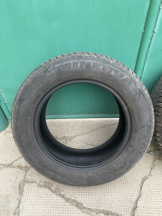 Vand caucicuri Minerva M+S