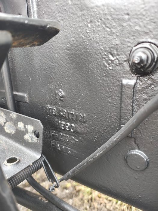 Tractor Universal UTB 445