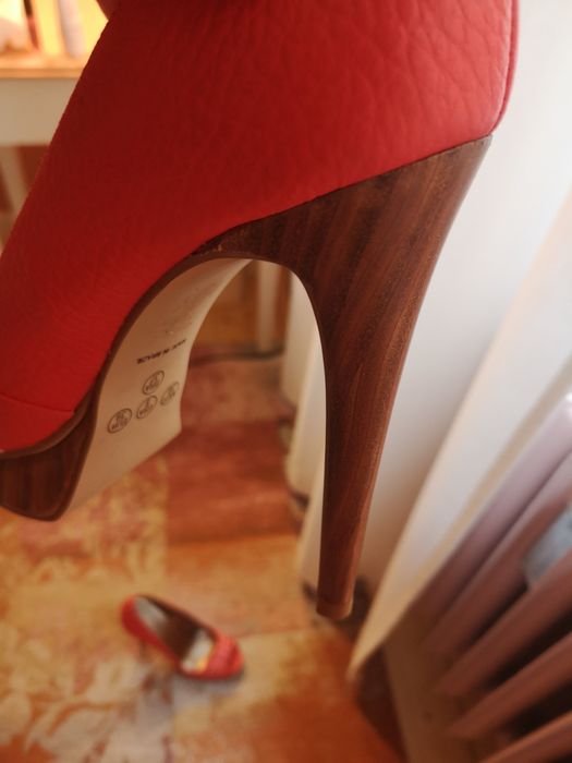 Дамски обувки