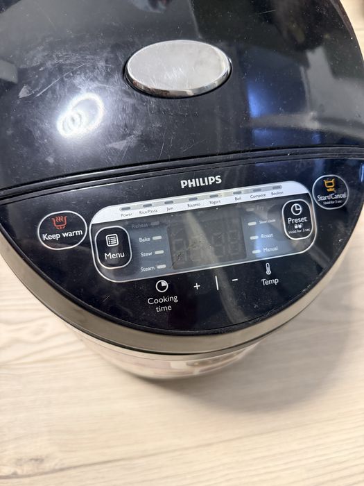 Multicooker Philips 5 litri, 15 programe