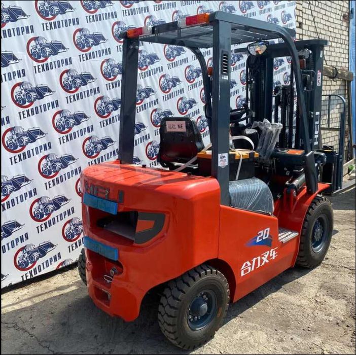 Дизельный вилочный погрузчик автокара  HELI 3 tonn перечисления бор