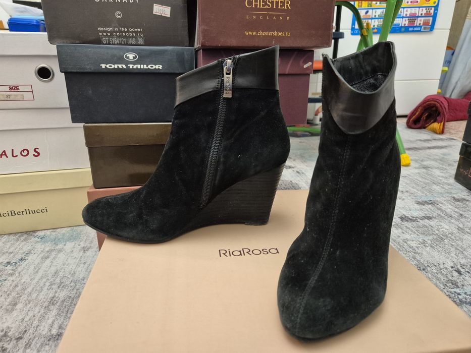Продам ботильоны б/у
