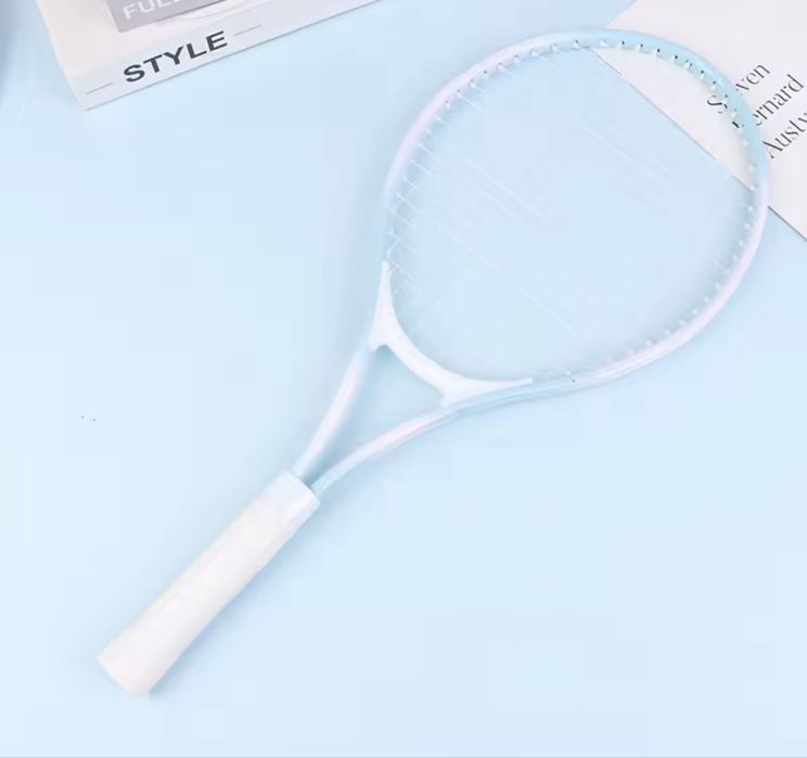 Тенис ракета за момиче