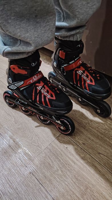 Продам  Роликовые коньки