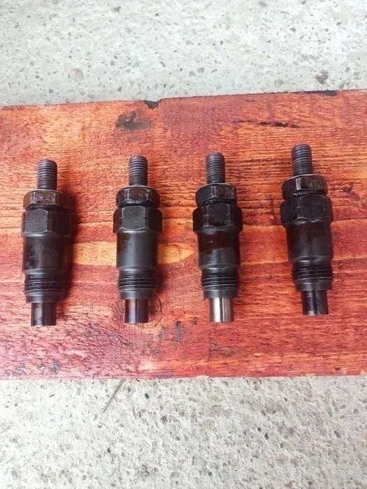 Pompa injecție/Electromotor/Alternator/Injectoare/Motostivuitor