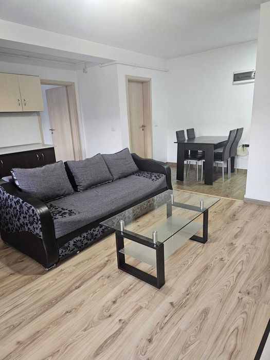 Vand apartament 2 camere mobilat, utilat, parcare inclusa, comision 0