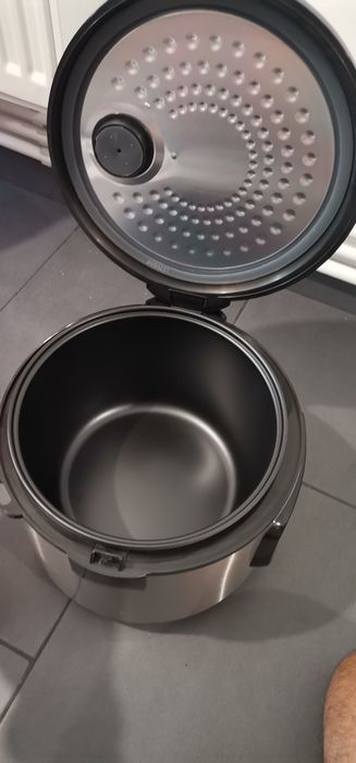 Multicooker DELIMANO 18 programe de gătit.