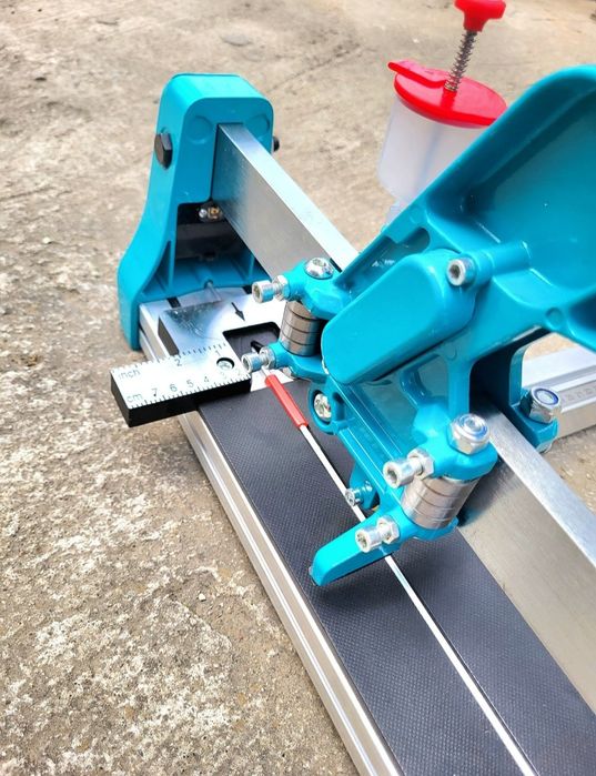 Машина за рязане на плочки  3060