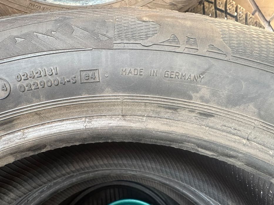Продам зимнюю резину