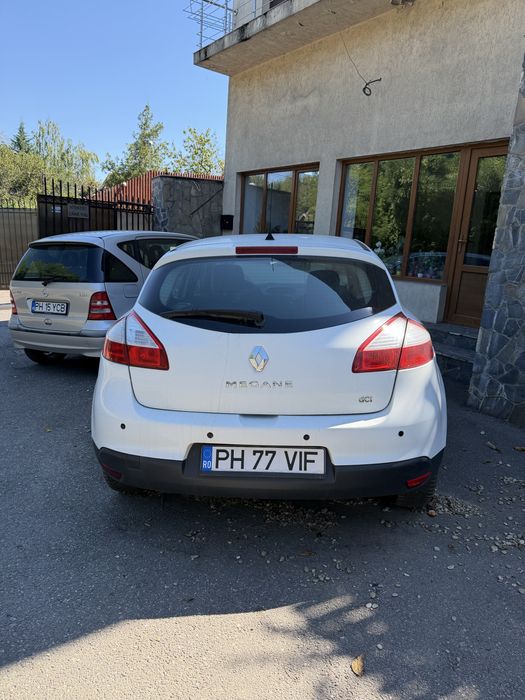 RENAULT Megane 2013 — imagine 2