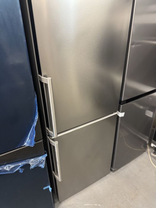 Combina frigorifica premium Siemens KG39NAIAU, factura si garantie 12 luni