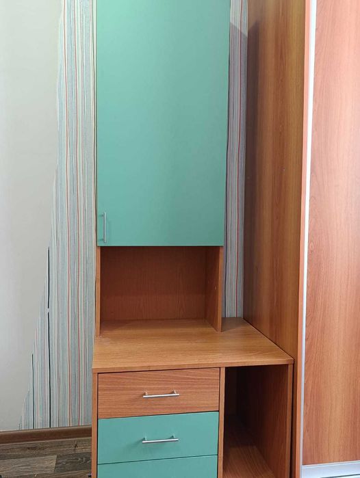 Продам дёшево шкаф-купе