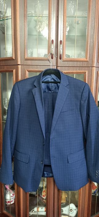 Продам пиджак на мальчика