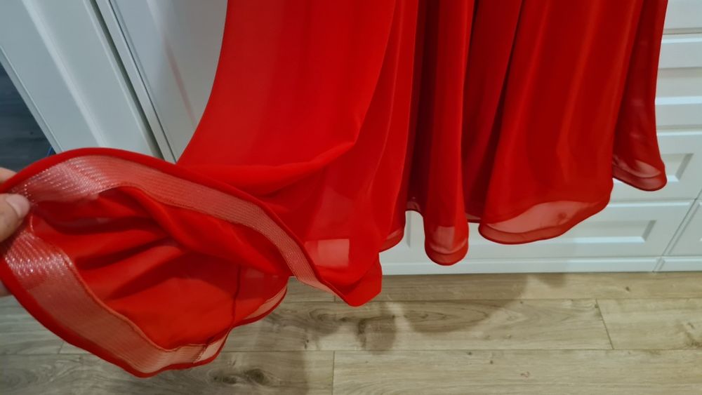 Rochie lunga pentru evenimente