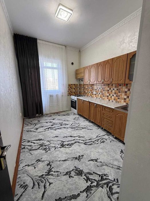 Продаётся 1х комн квартира на 2 этаже Ор-р 5 микрорайон Жомий