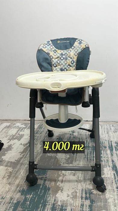 Продам манеж и стульчик для кормления