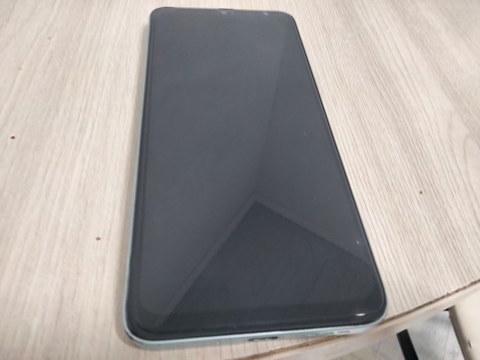 Телефон сатылады