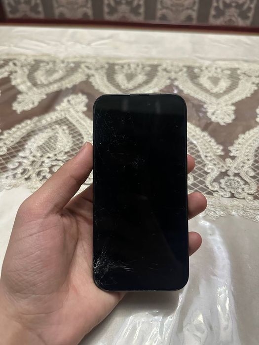 Iphone 15 pro sotildi