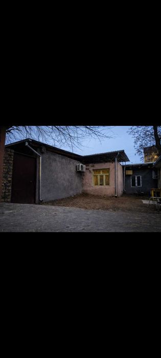Продаётся дом в центре Дархана