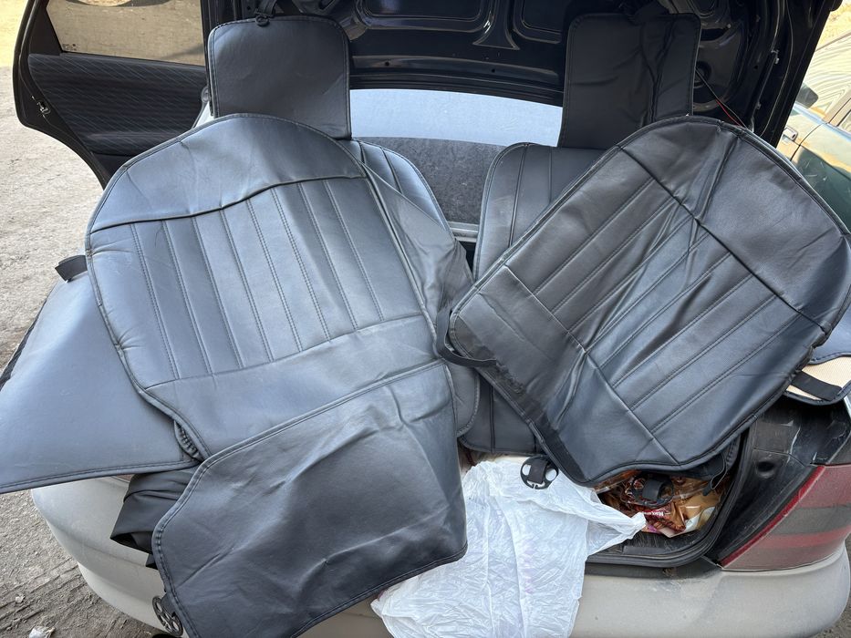 Продам чехлы кожа