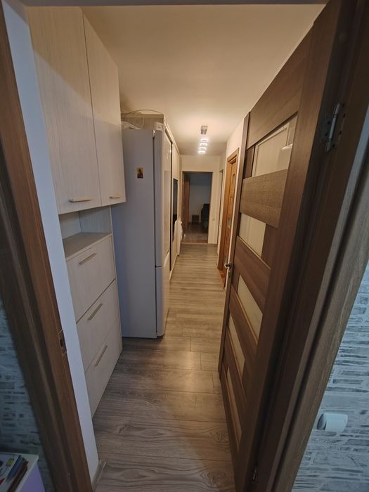De închiriat apartament 2 camere