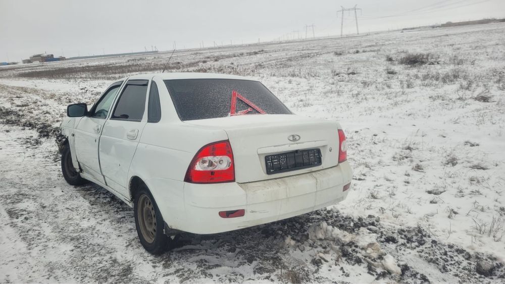 Приора 1  2013года