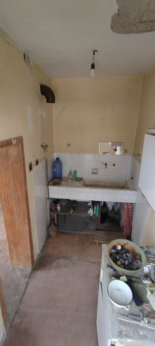 Етаж от къща в непосредствена близост до центъра на гр. Шумен