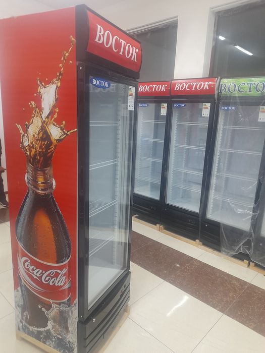 Витрина холодильник