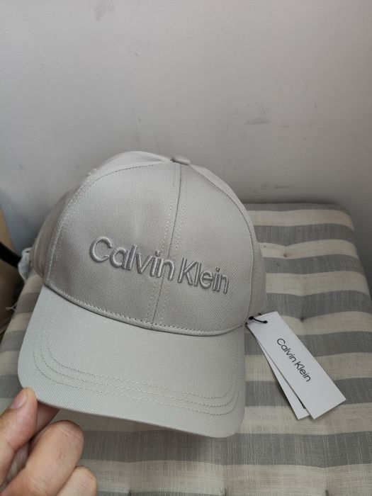 Calvin Klein șapcă unisex cu logo brodat culoare gri noua originala