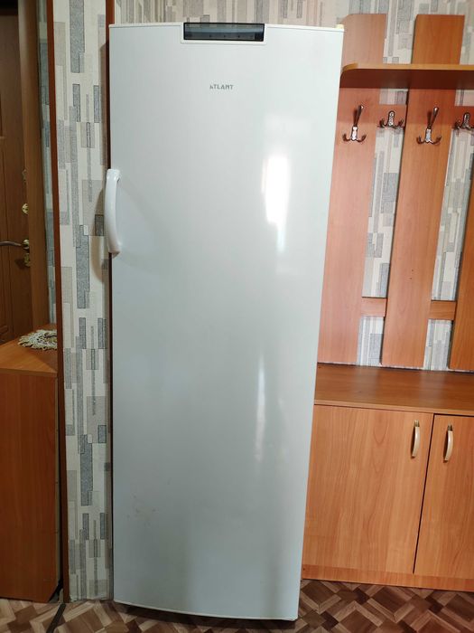 Продам морозильную камеру