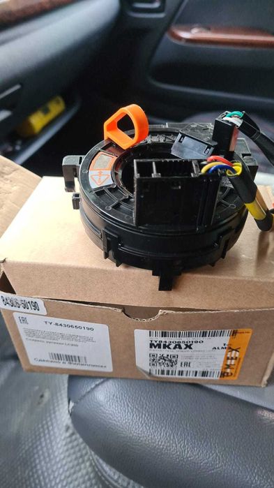 подрулевой шлейф  TLC 200 и лексус 570 без подрулевых лепестков