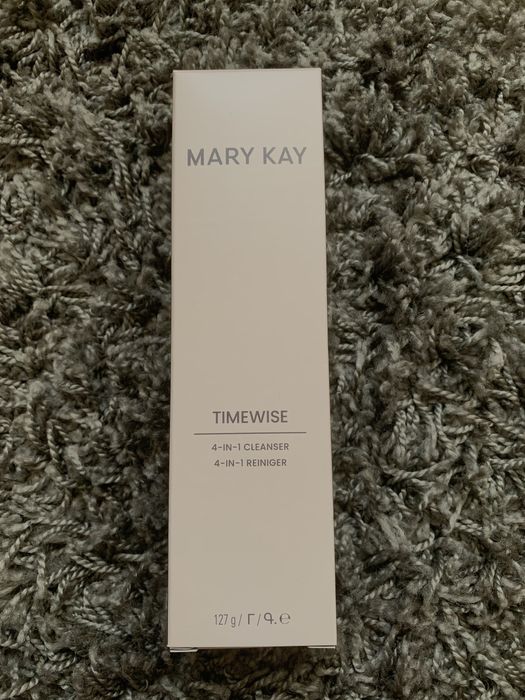Очищающее средство 4-in-1 TimeWise Mary Kay. 4 в 1 TimeWise Мэри Кей