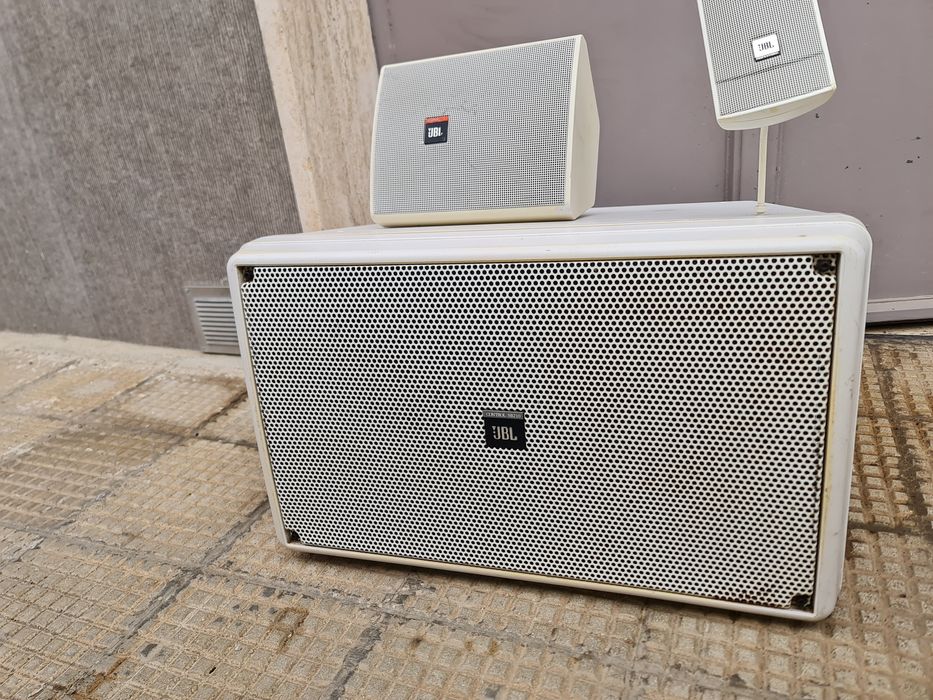 JBL CONTROL SB2210-WH Subwoofer + 2 sateliti
