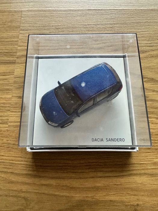 Macheta Dacia Sandero KFT 1/43