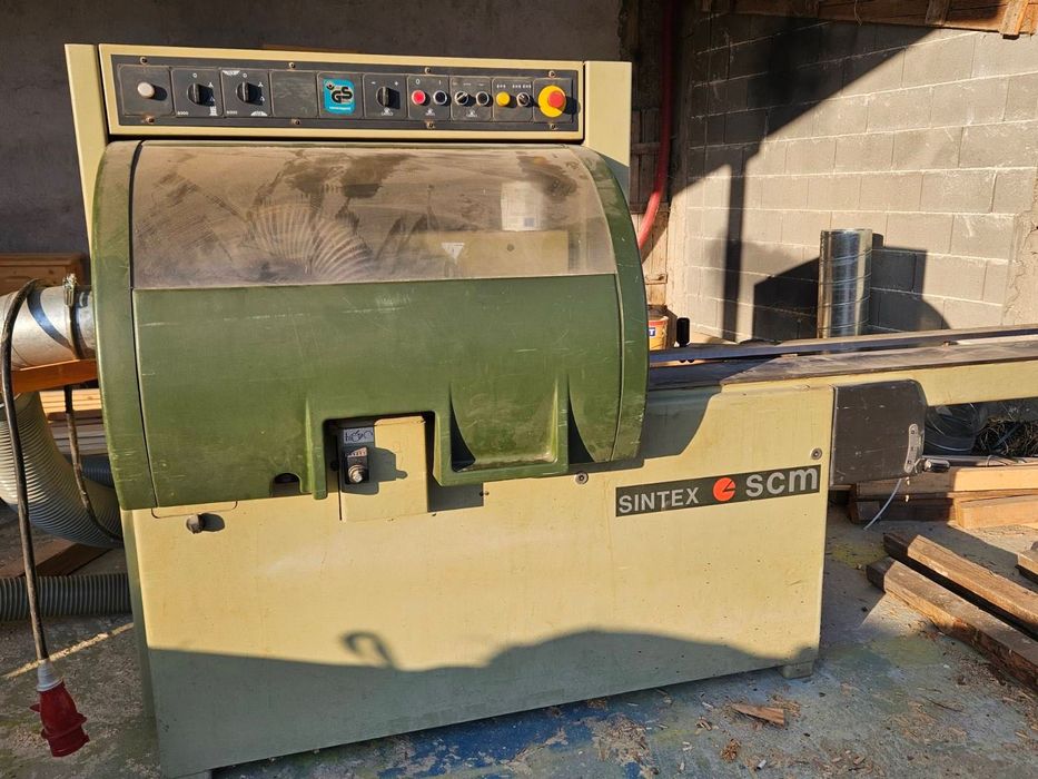 Дърводелска машина четиристранка