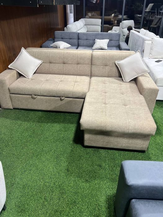 Диван угловой по скидке готовые