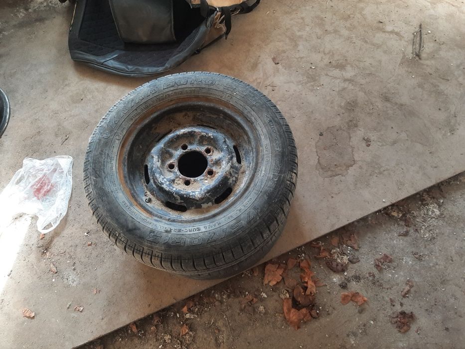 Шина с дисками комплект