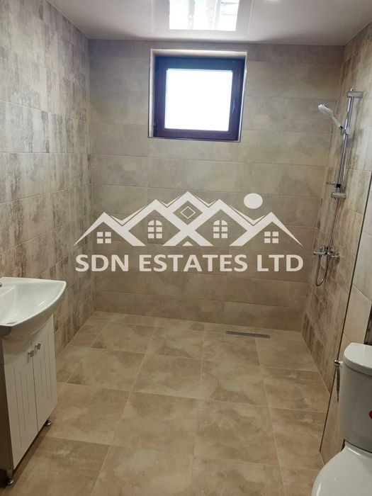 Продава се Тристаен апартамент в Казанлък - 110 кв.м за 1372 €/кв.м - Снимка #3