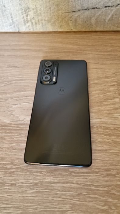 Telefon Motorola Edge 20, 5G, 128 gb stocare,  8+2gb ram