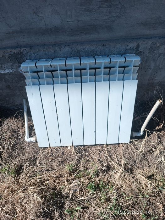 Радиатор 1 штука