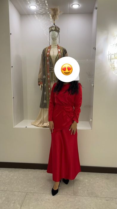 Продам платья, сшито на заказ