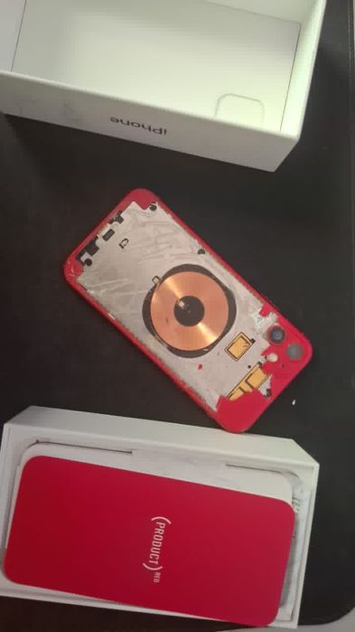 Продаю iPhone 11