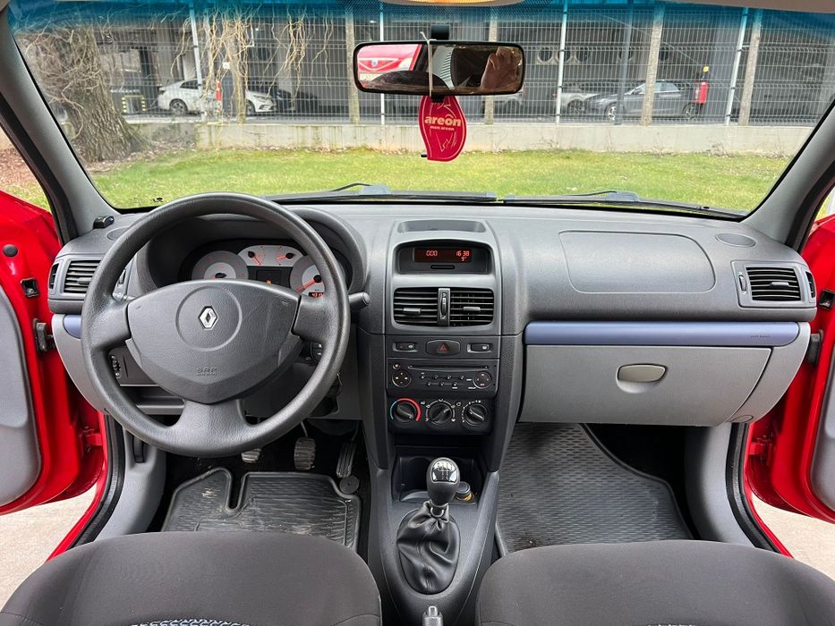 RENAULT Symbol 1.4 Km 42.000 carte service Euro 4