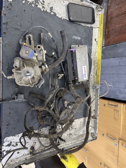 Продам газ балон и мозги