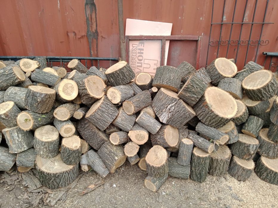 Продам сухие дрова карагач