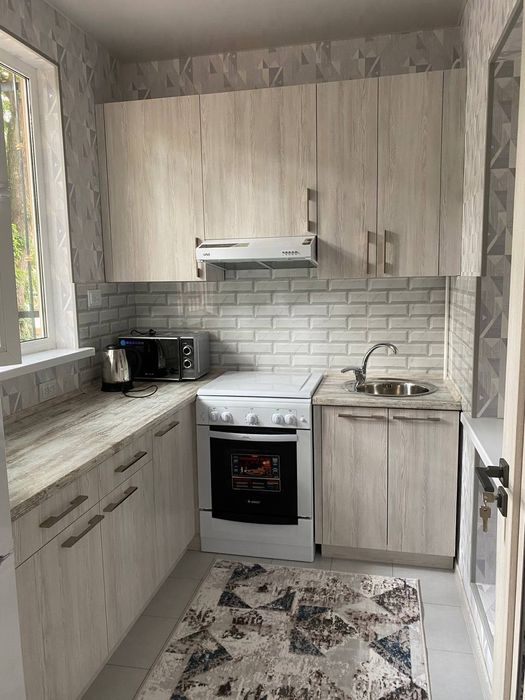 Максим Горький Метро. Центр. Остановка Художников .Аренда 2 ком кварти