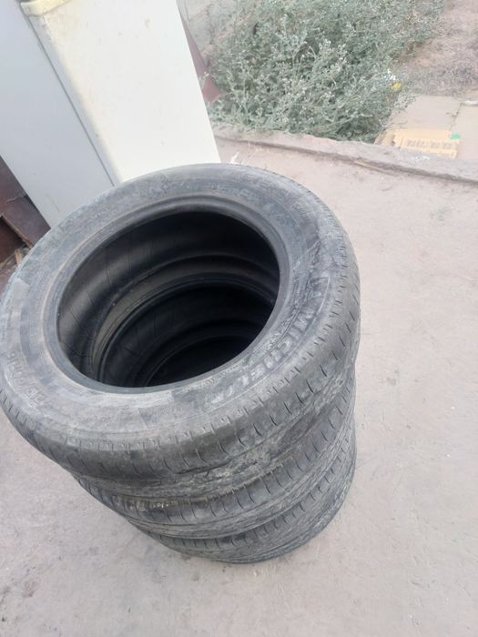 215/60R16  Michelin летний резина