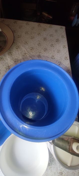 Термос для горячей пищи новый